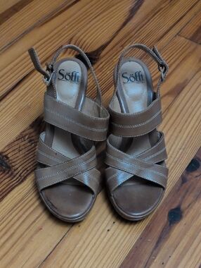Söfft Brown Leather Crisscross Slingback Heels
